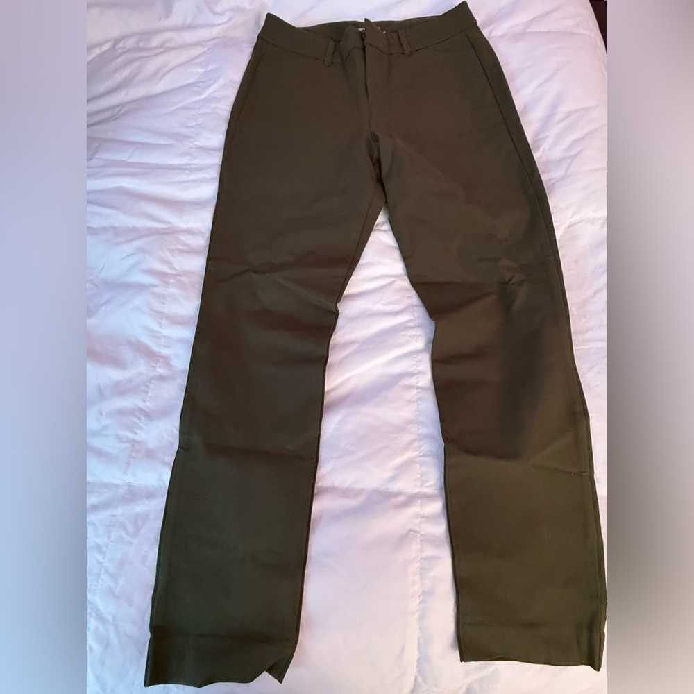 Old Navy Women’s  Olive Pixie High-Rise Pants